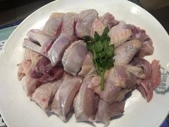 吃稻谷文昌鸡-千岛蚝高压锅生蚝·人参火锅(白云万达店)