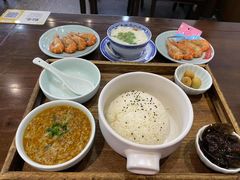-蟹上黄·蟹黄面·江南糖水(人民广场店)