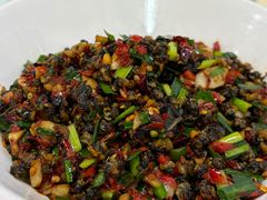 韭菜爆炒田螺-笨罗卜浏阳菜馆(龙华鹏润达店)