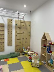 -熊小米专业儿童游泳馆