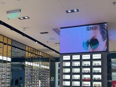 -LensCrafters亮视点(东方新天地店)