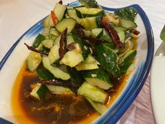 -霄汉牛三鲜湖北砂锅菜(万松园2店)
