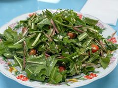 蒲公英拌花生米-崴海渔村(虹梅路店)
