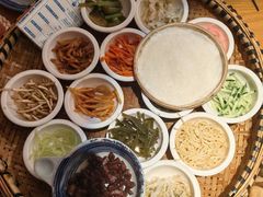 -包整·丝娃娃(一览甲秀楼风景店)