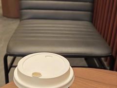 贺岁红龙拿铁-瑞幸咖啡(江汉路中山大道店)