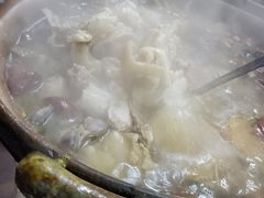 -威邵鸡煲(西华路总店)