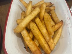 -Tube station站点比萨(王府井百货店)