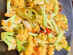 -巴依兄弟西域美食(机场店)