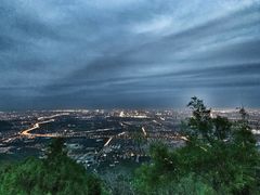-鬼笑石后山停车场