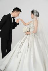 -雅云婚纱摄影工作室旗舰店