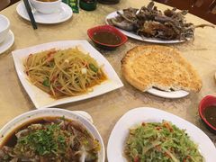 -维吾尔餐厅(宜山路店)