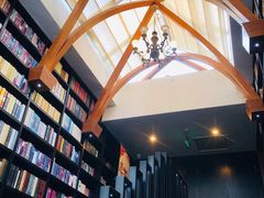 -钟书阁(松江泰晤士小镇店)