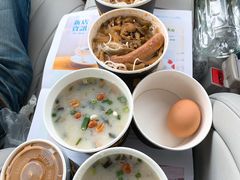 榨菜肉絲湯米粉-美心mx餐厅(友邦香港大楼店)