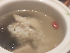 -皇城根·鲁菜济南菜·吊炉烤鸭·炒鸡鱼头(济南旗舰店)