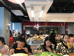 大堂-龍歌自助小火锅(市南金茂湾店)