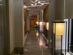 -新盈光·云会所(百丈东路店)