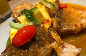 YUM SAUCE·Thai-Style Baked Sea Bass