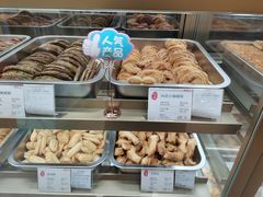 -上海哈尔滨食品厂(浦商百货昌里店)