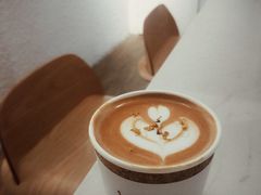 桂花拿铁-Cafe on warm(丹霞店)