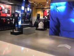-adidas(滔搏朝阳大悦城店)