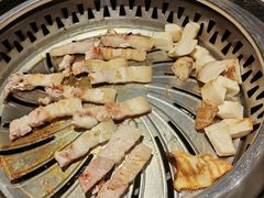 -木槿花韩式炭烤·熟成肉工坊(孙文东路店)