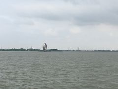 滴水湖-上海滴水湖皇冠假日酒店