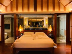 -三亚湾海居铂尔曼度假酒店