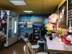 -志龙皇冠吃货椰子铺