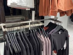 -lululemon(新天地店)