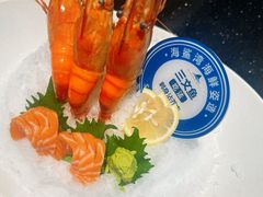 -海鲨湾海鲜会馆(百家湖1912店)