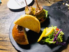 -HIGH FIVE哈福手工汉堡(桂林路店)