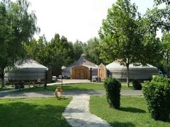 -九十九顶毡房(阜石路店)