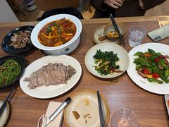 -贯贯吉·清真餐厅(浙江中路店)