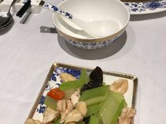 -Yan Ting 宴庭中餐厅(上海静安瑞吉酒店)