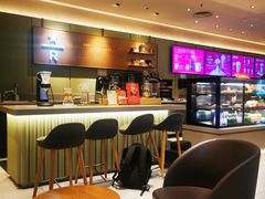 -星巴克臻选(上海中环广场2F店)