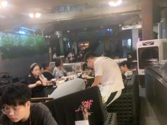 -何师烧烤·香辣蟹·川菜·30年老品牌(太古里旗舰店)