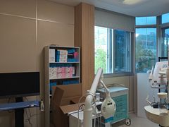 -上海仁爱医院口腔科 · 种植