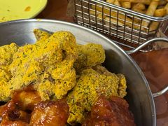 -BHC炸鸡(明洞总店)