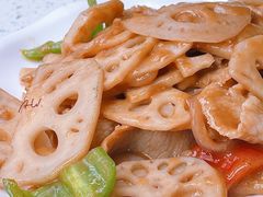 -肥仔文澳门猪骨煲(南京西路店)