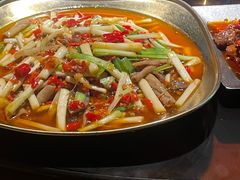 -三叔特色自贡菜(中海国际店)