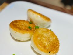 生煎菜肉包-万龙洲海鲜(亚运村店)