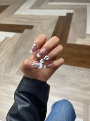 -Lilly.chow美甲美睫