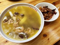 饵丝-文山荷鲜居(翠湖店)