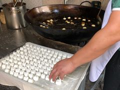 -邓记新一代糖油果子(四川煤管局供销公司职工宿舍店)