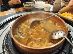 -阿山卓·野生菌火锅·纳西火塘烤肉