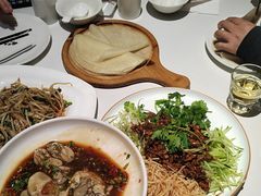 -郭大侠春饼.小海鲜(奉天街店)