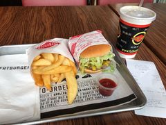 -FATBURGER 特富客汉堡(外交公寓店)
