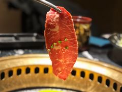 -山川小町·极番烧肉(新地假日广场店)