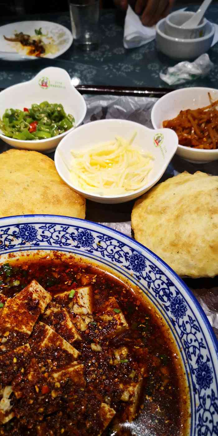 舌尖中国 杨凌往事怀旧菜馆-"通过大众搜了下酒店附近有什么推荐,驱车
