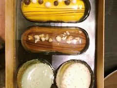 -星巴克(深圳宝安泰华店)
